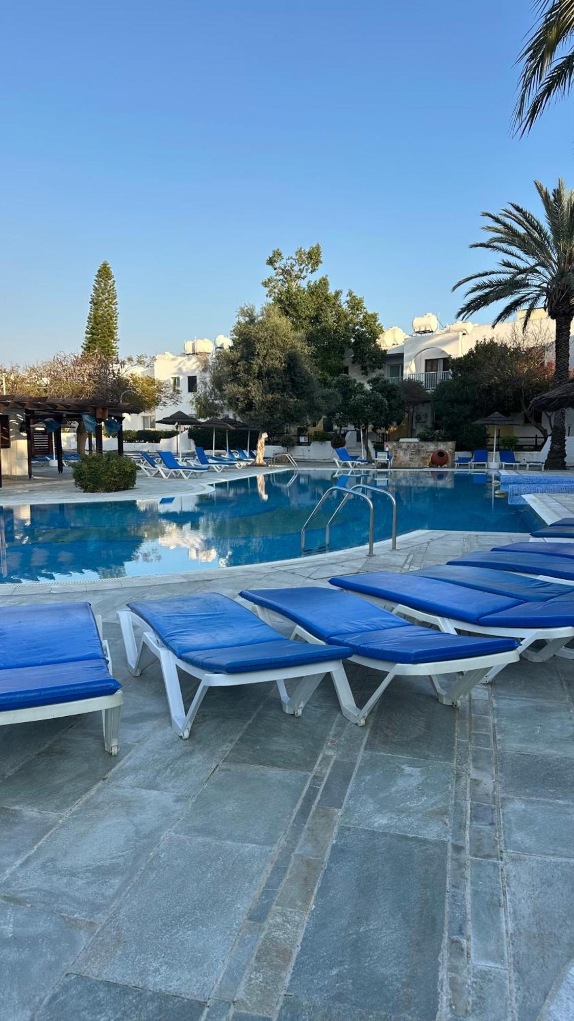 Paphos Gardens Studio Suite Eksteriør billede