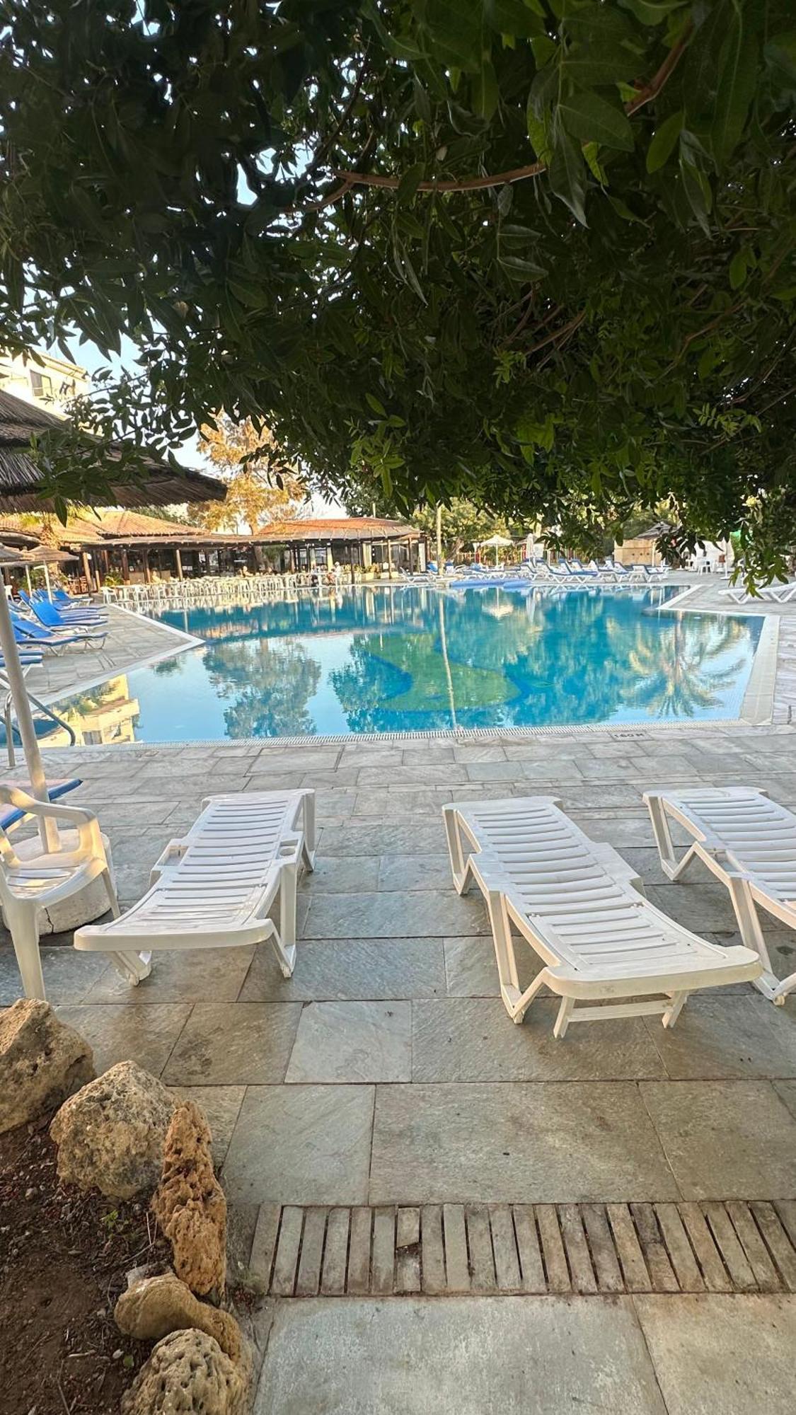 Paphos Gardens Studio Suite Eksteriør billede